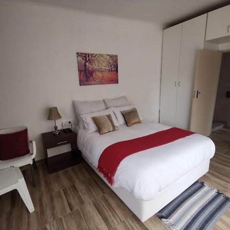 Union Guesthouse Pretoria-Noord 外观 照片