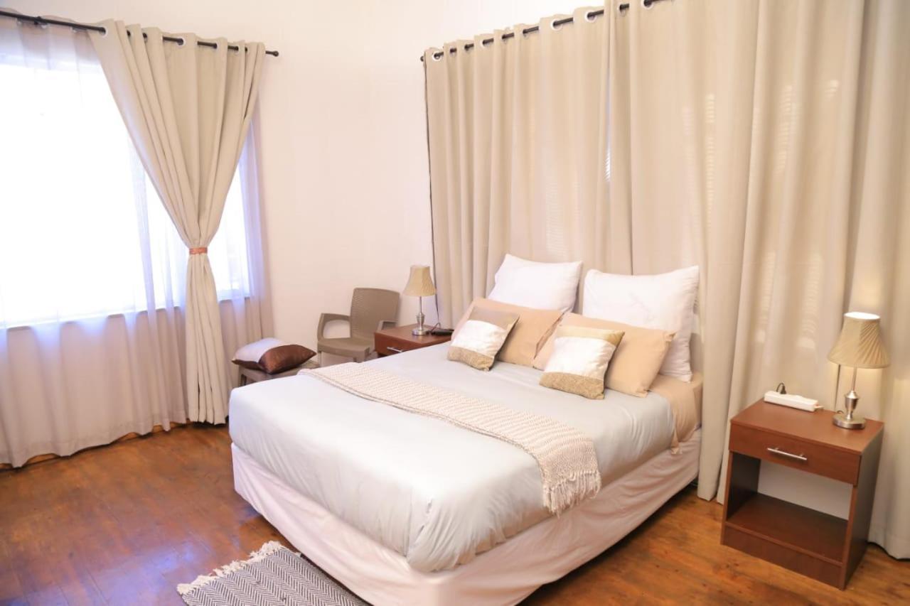 Union Guesthouse Pretoria-Noord 外观 照片